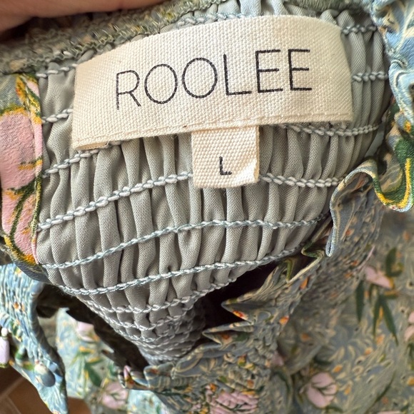 Roolee The Tucson Smocked Floral Dress Smocked Wrist Neckline Green Large - Picture 4 of 6